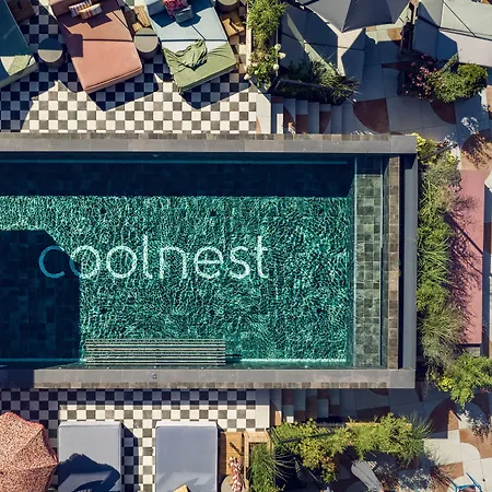 Отель Coolnest 4*