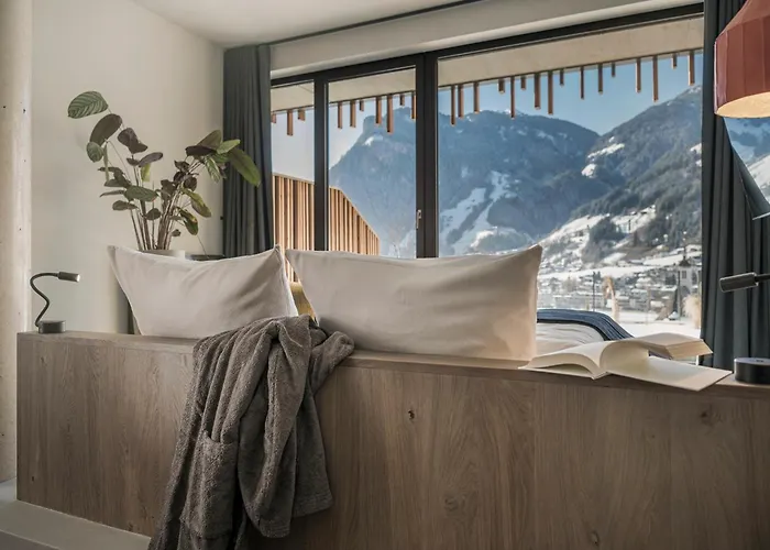 فندق كولنست 4*