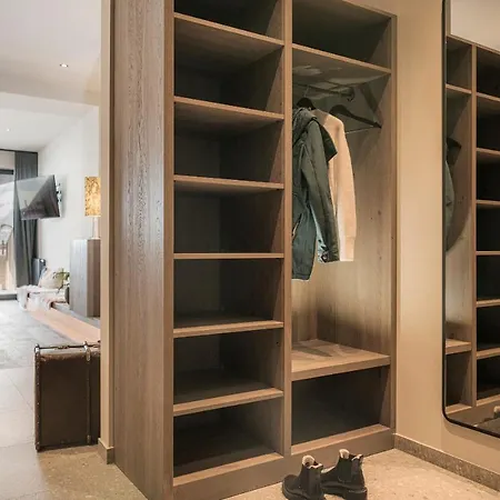 Coolnest فندق 4*
