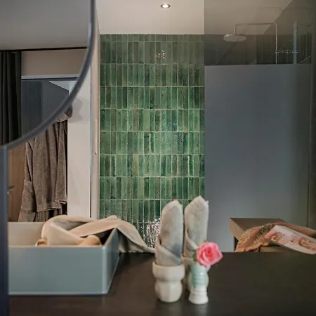 Coolnest 4* مايرهوفن