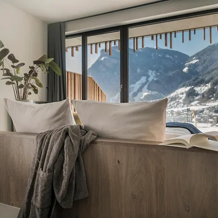 فندق كولنست 4*